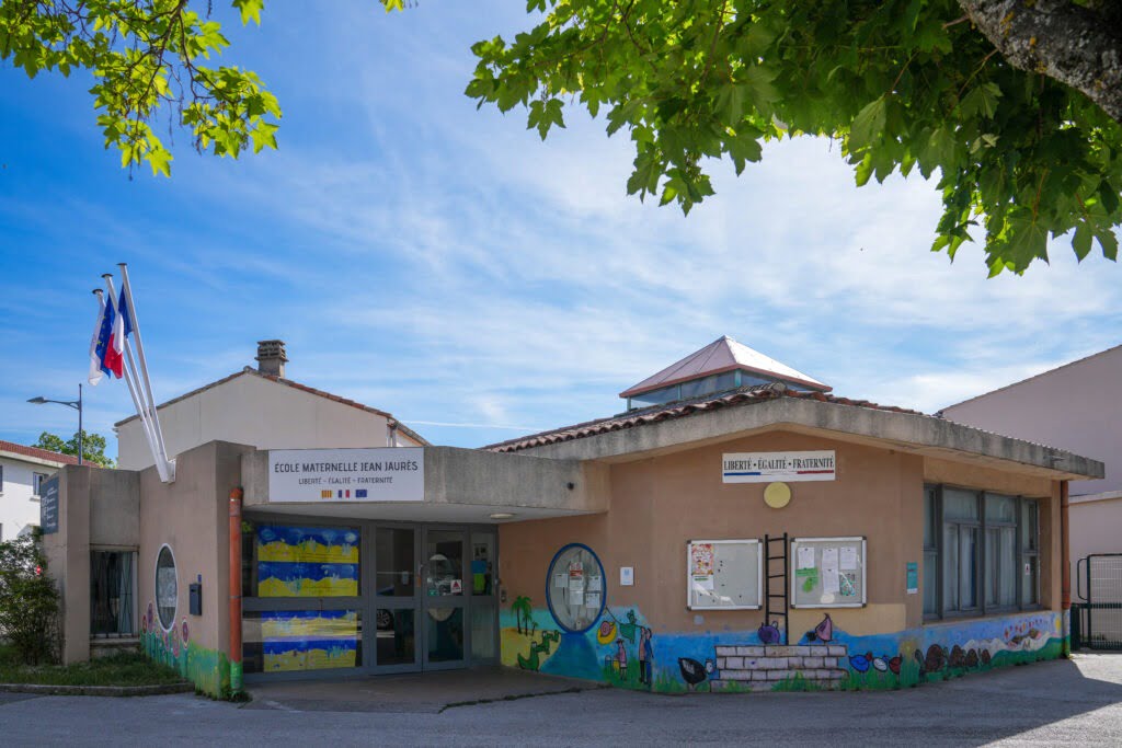 Écoles & Petite enfance Ville de Brignoles Écoles & Petite enfance Ville de Brignoles