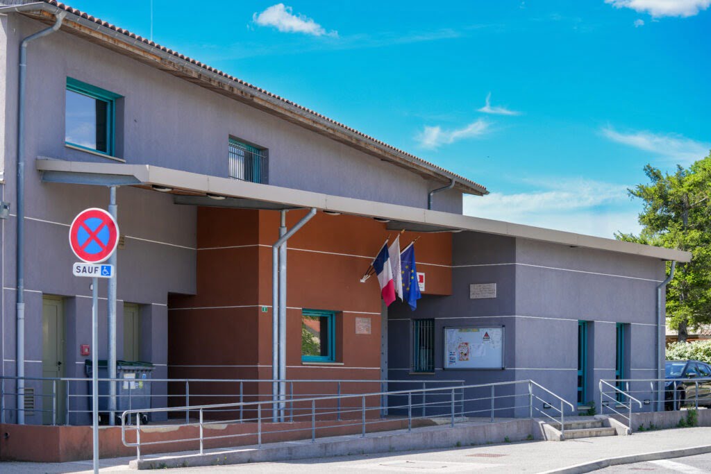 Écoles & Petite enfance Ville de Brignoles Écoles & Petite enfance Ville de Brignoles