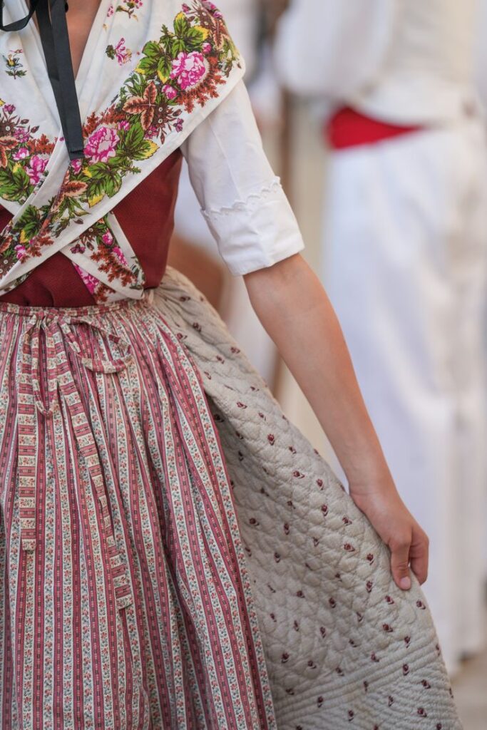 Biennale de la jupe piquée Ville de Brignoles