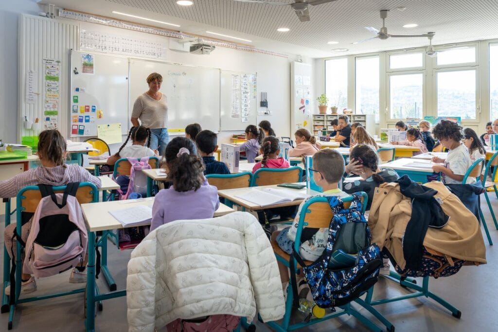 L'école Véronique-Delfaux ouvre ses portes Ville de Brignoles