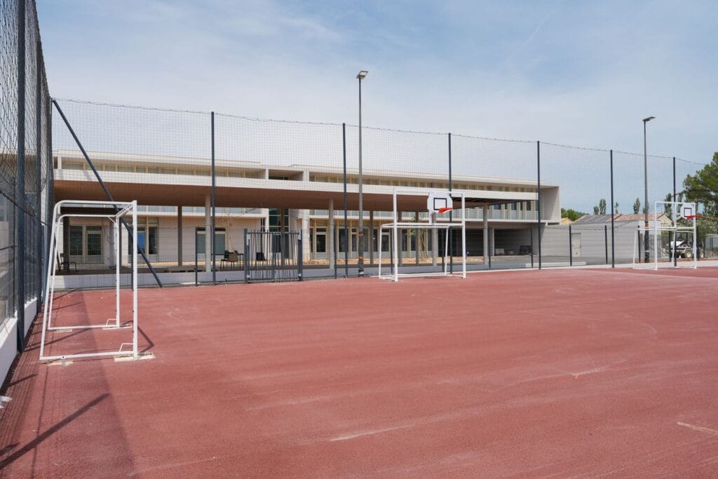L'école Véronique-Delfaux ouvre ses portes Ville de Brignoles
