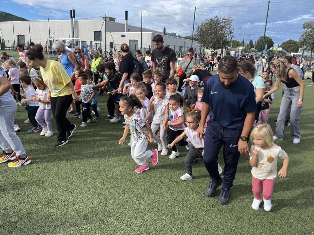 900 écoliers aux Virades de l'Espoir Ville de Brignoles