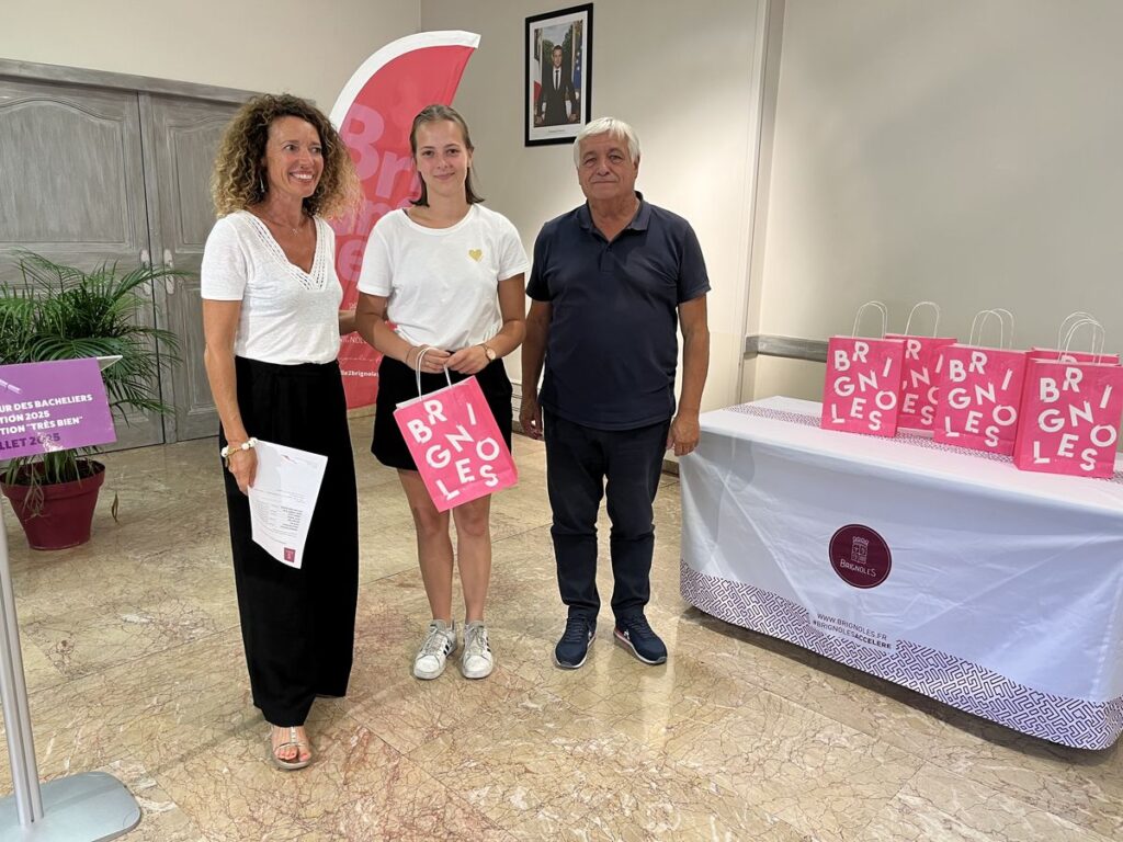 Neuf jeunes bacheliers mention Très Bien au bac Ville de Brignoles