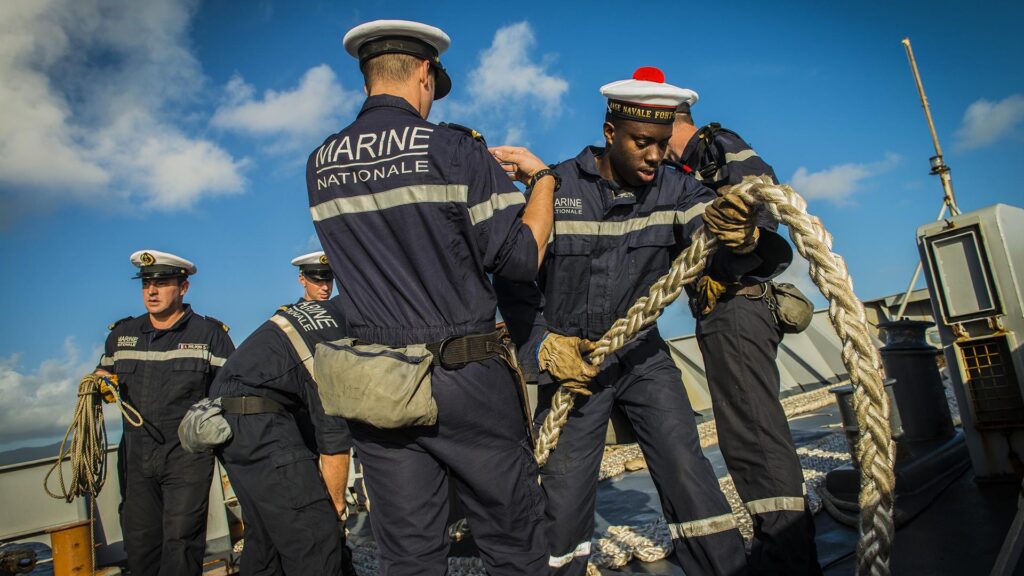 Préparation Militaire Marine pour les 16-20 ans Ville de Brignoles