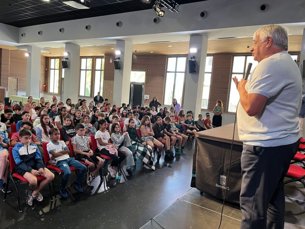 Écoliers aujourd'hui, CMJ demain Ville de Brignoles