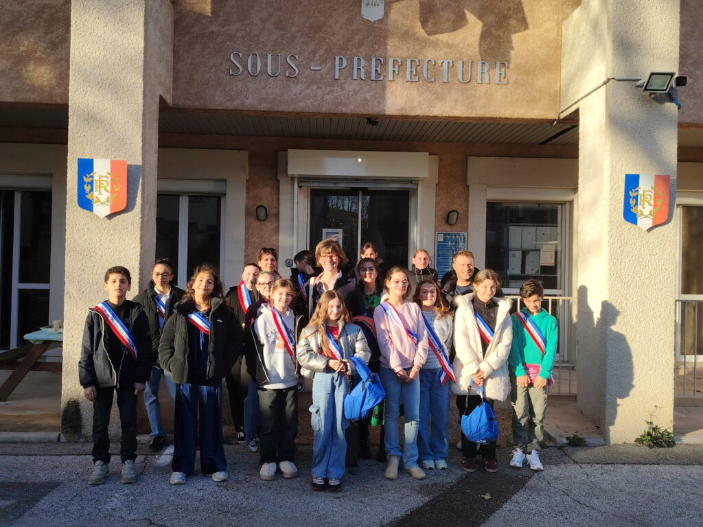 Le CMJ en immersion dans les institutions brignolaises Ville de Brignoles