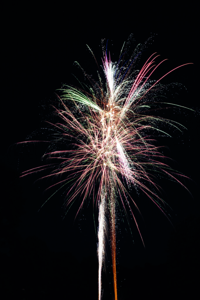 Fête de la Saint-Louis-d'Anjou | Feu d'artifice Ville de Brignoles