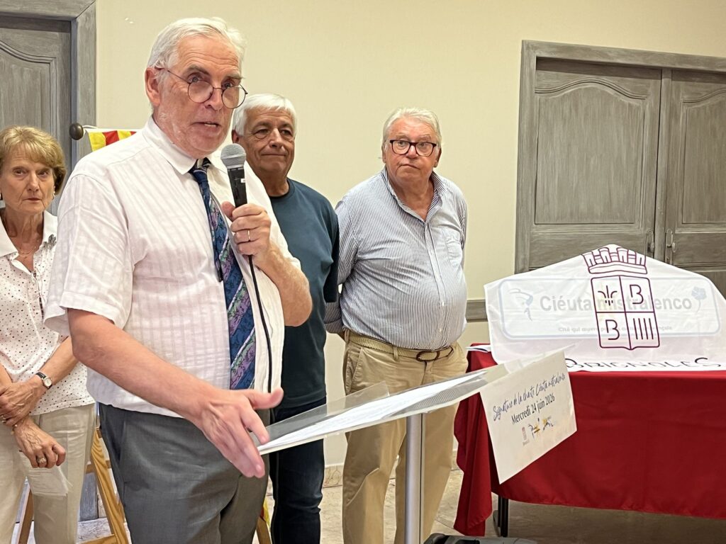 Brignoles, officiellement ciéuta mistralenco Ville de Brignoles